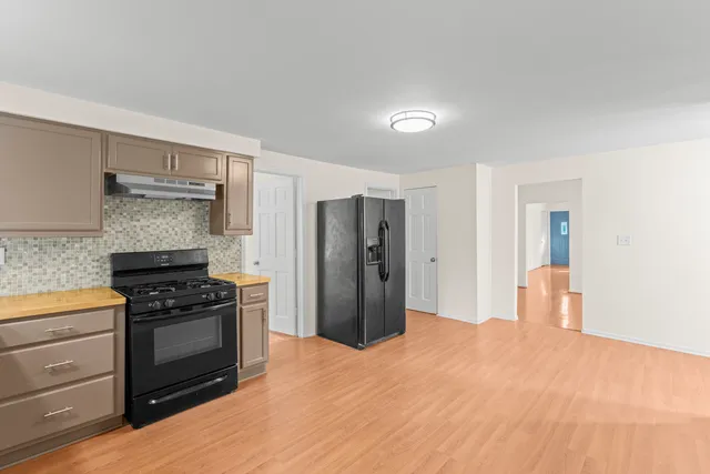 $225,000 | 1038 Indiana Avenue, Waukegan, IL 60085