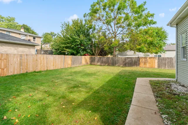 $225,000 | 1038 Indiana Avenue, Waukegan, IL 60085