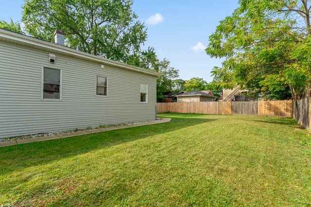 $225,000 | 1038 Indiana Avenue, Waukegan, IL 60085