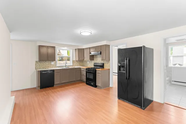 $225,000 | 1038 Indiana Avenue, Waukegan, IL 60085