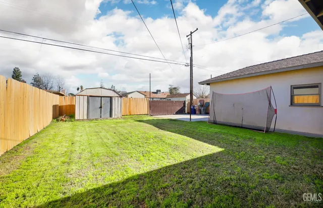 $305,000 | Undisclosed Address, Bakersfield, CA 93309