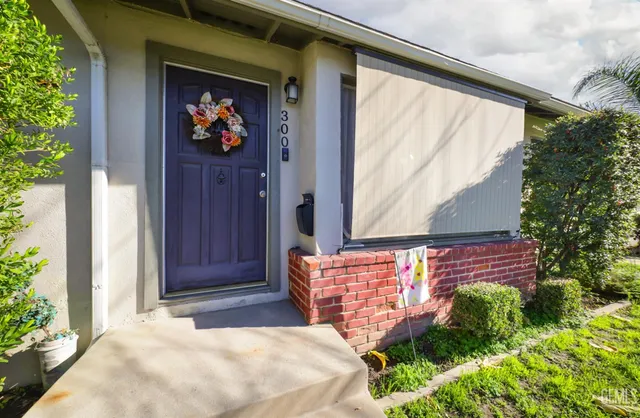 $305,000 | Undisclosed Address, Bakersfield, CA 93309