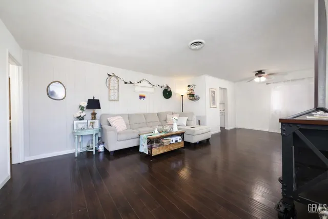 $305,000 | Undisclosed Address, Bakersfield, CA 93309