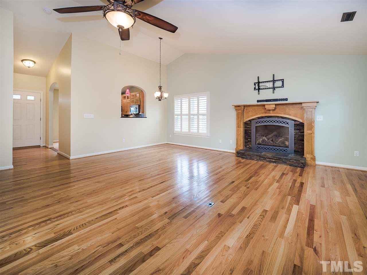 1508 Ferncliff Circle Raleigh, NC 27609 - Photo 7 of 19