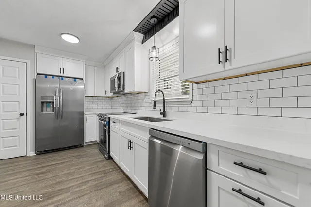 $325,000 | 2230 Baywood Drive, Biloxi, MS 39532