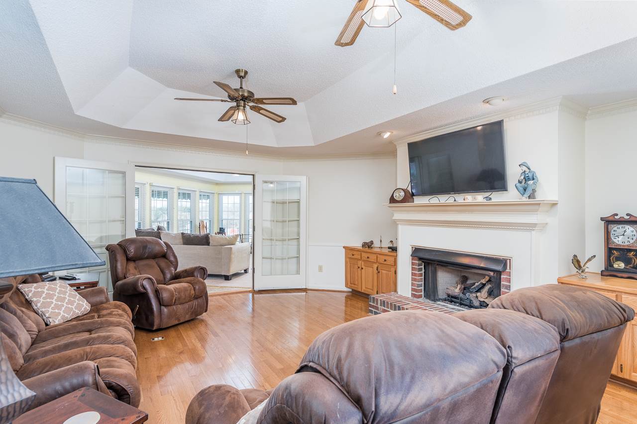 2827 Locust Hill Road Taylors, SC 29687 - Photo 5 of 24 Gallery Image 5