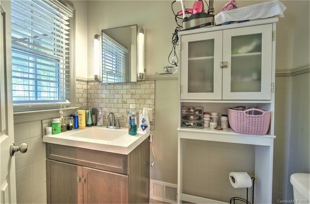 218 Hammett Bridge Road Greer, SC 29650 - Photo 38 of 38