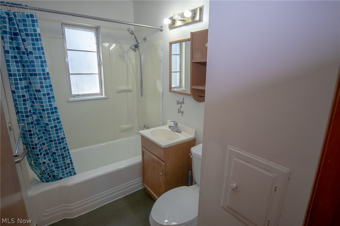 13708 Rockside Road Garfield Heights, OH 44125 - Photo 22 of 27