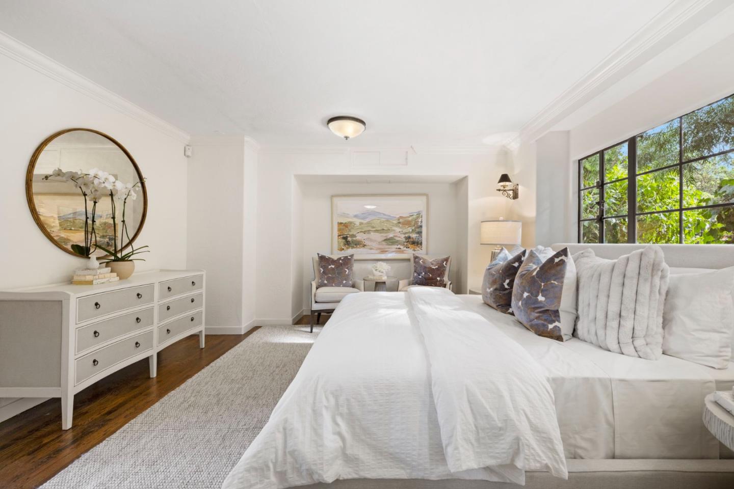 503 Arlington Road Redwood City, CA 94062 - Photo 20 of 48 a bedroom with a bed and a dresser