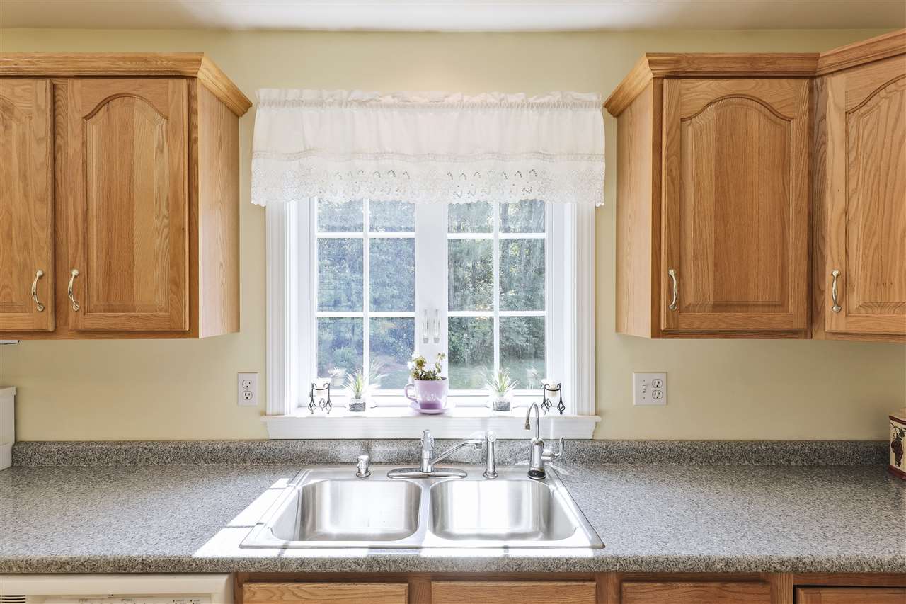 225 Ricker Road Loudon, NH 03307 - Photo 4 of 40 Gallery Image 4