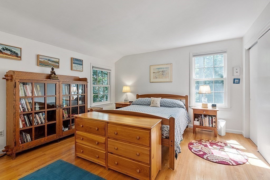 70 North Street Lexington, MA 02420 - Photo 17 of 40