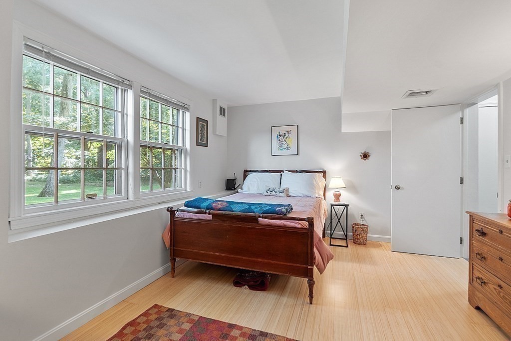 70 North Street Lexington, MA 02420 - Photo 28 of 40