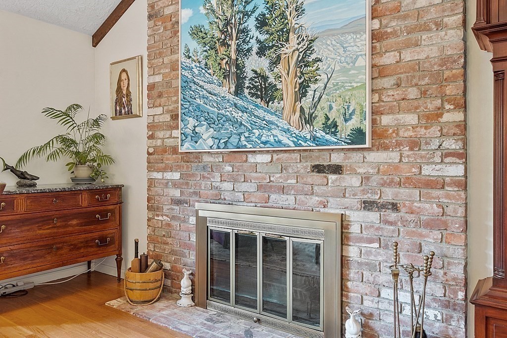 70 North Street Lexington, MA 02420 - Photo 10 of 40