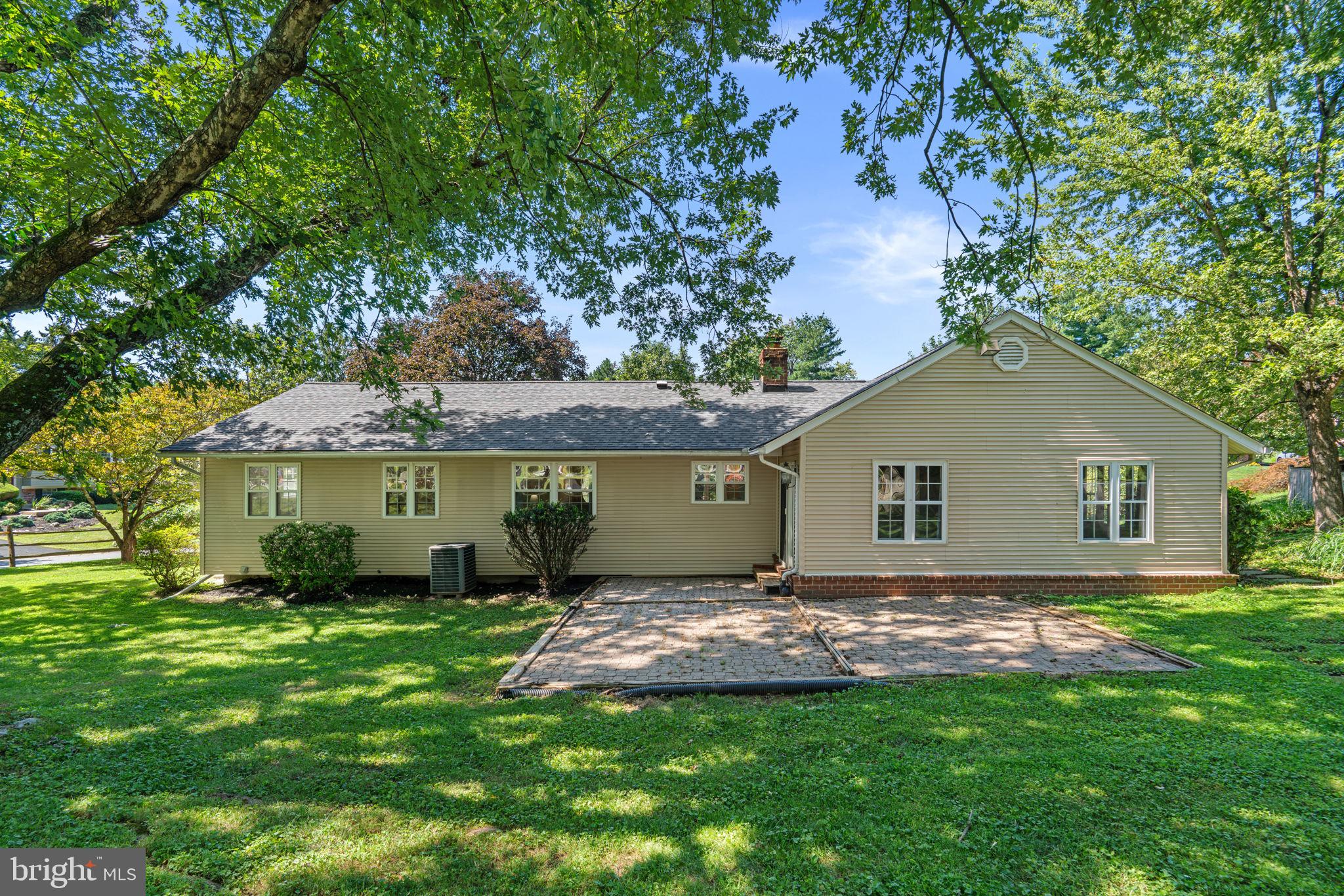 24101 Log House Road Gaithersburg, MD 20882 - Photo 43 of 45 Gallery Image 43