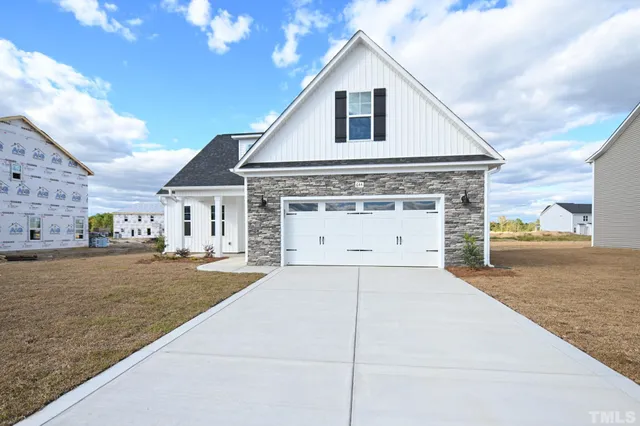$379,706 | 644 Amusement Drive, Hope Mills, NC 28348