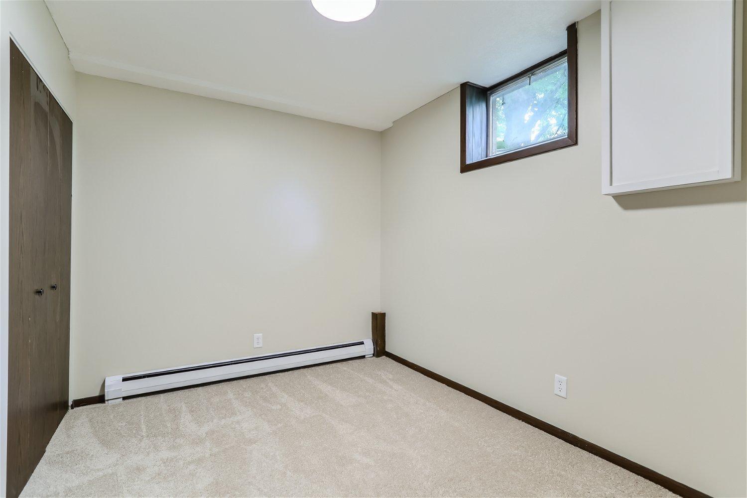 1391 County Rd C East Maplewood, MN 55109 - Photo 25 of 32 Gallery Image 25