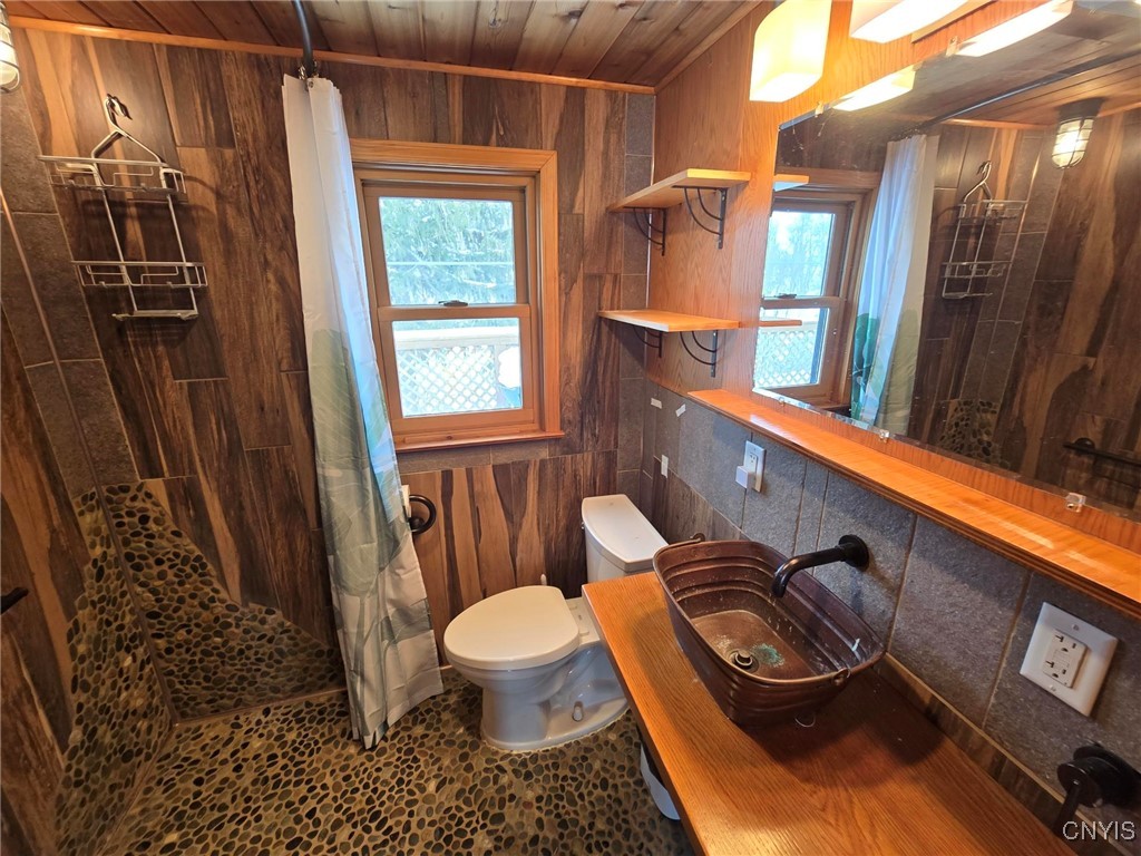 6932 Guyder Road Lysander, NY 13112 - Photo 11 of 23 Updated Bath