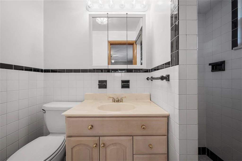 1102 East Windhaven Road Pittsburgh, PA 15205 - Photo 18 of 37 Gallery Image 18