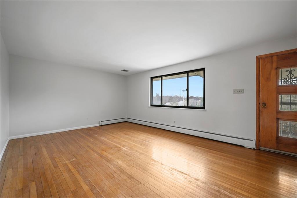 1102 East Windhaven Road Pittsburgh, PA 15205 - Photo 6 of 37 Gallery Image 6