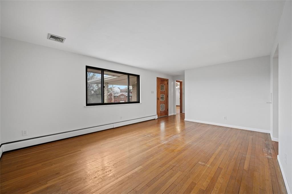 1102 East Windhaven Road Pittsburgh, PA 15205 - Photo 7 of 37 Gallery Image 7