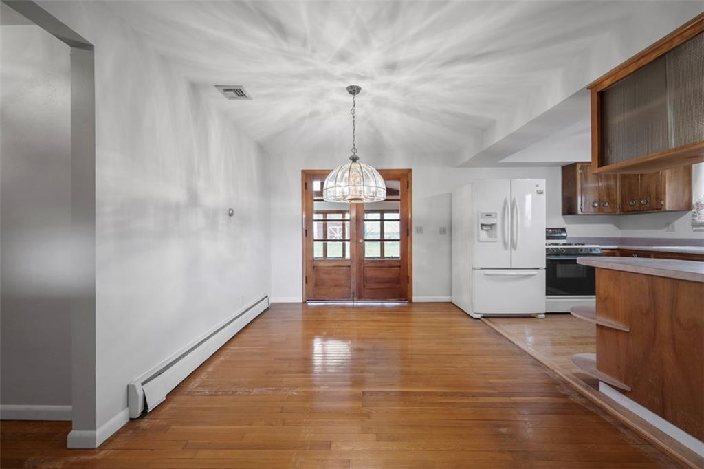1102 East Windhaven Road Pittsburgh, PA 15205 - Photo 8 of 37 Gallery Image 8