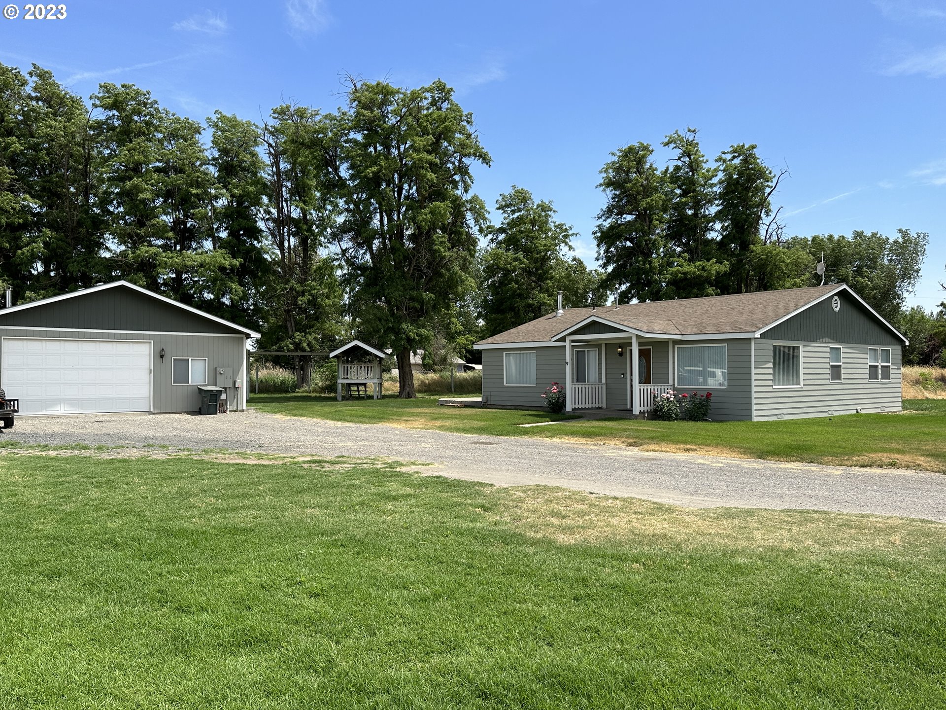 29732 Minnehaha Road Hermiston, OR 97838 - Photo 1 of 18 Gallery Image 1