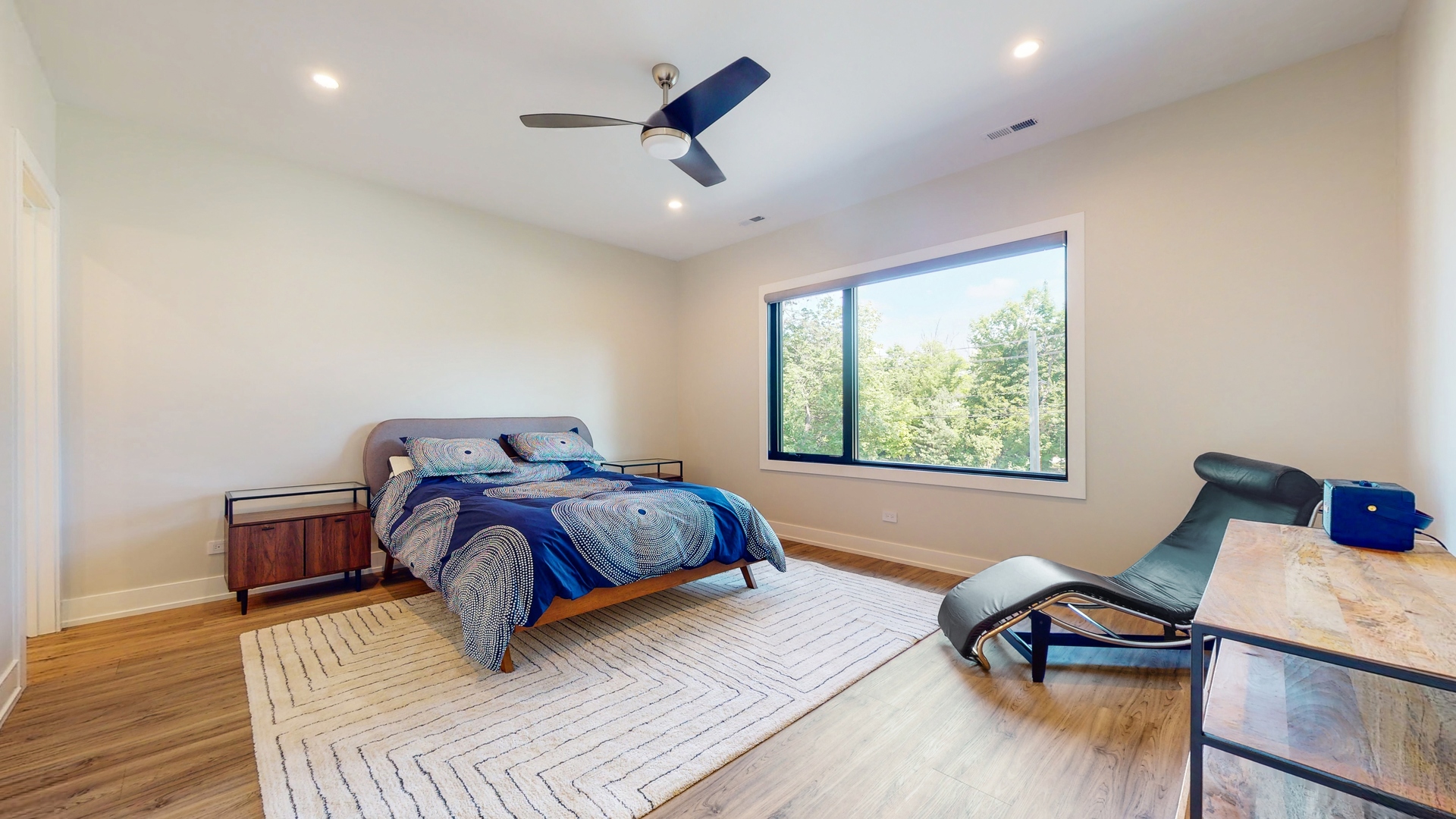 1 A Half Day Road Lincolnshire, IL 60069 - Photo 21 of 37 a bedroom with a bed and a window