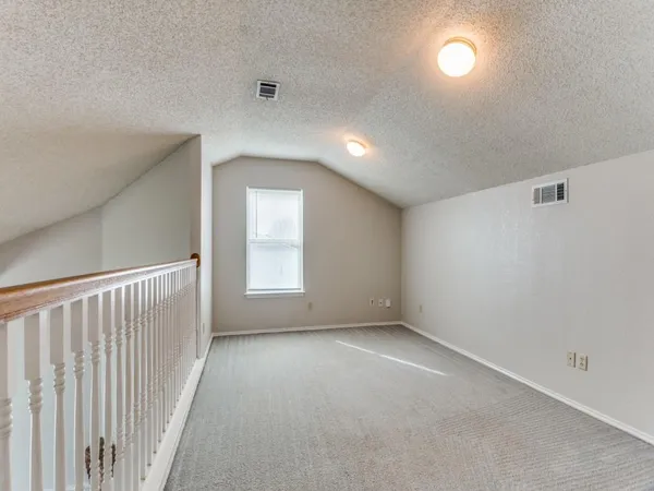 $2,200 | 7124 Summerset Drive, Benbrook, TX 76126