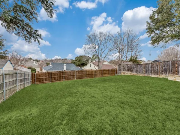 $2,200 | 7124 Summerset Drive, Benbrook, TX 76126