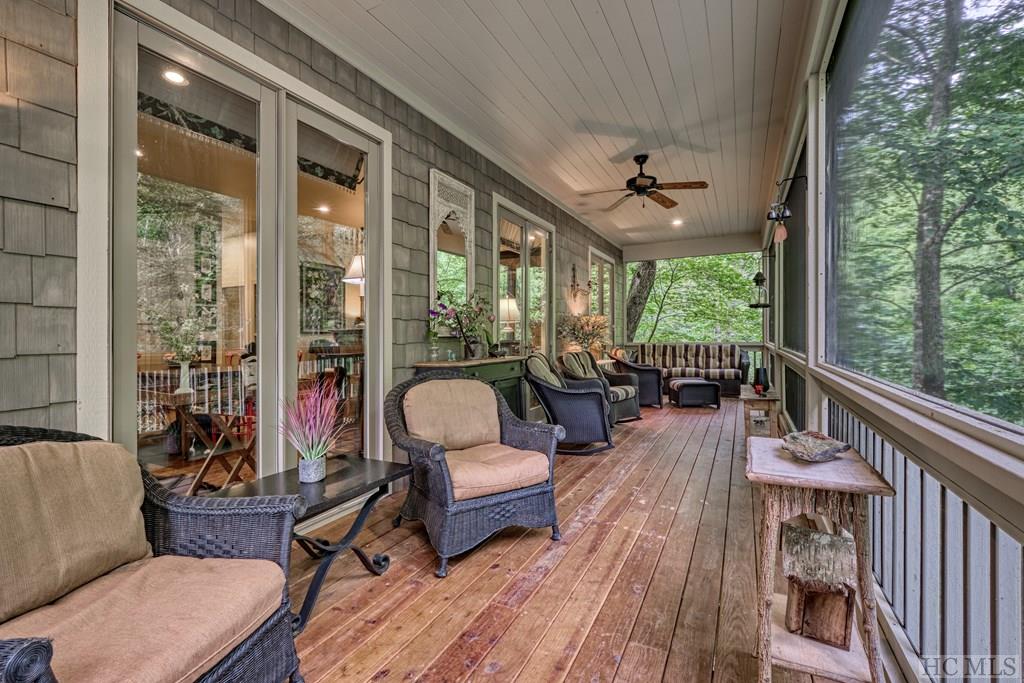 31 Randall Road Highlands, NC 28741 - Photo 4 of 25 Gallery Image 4