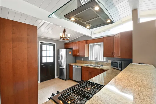 $849,900 | 543 East Haltern Avenue, Glendora, CA 91740
