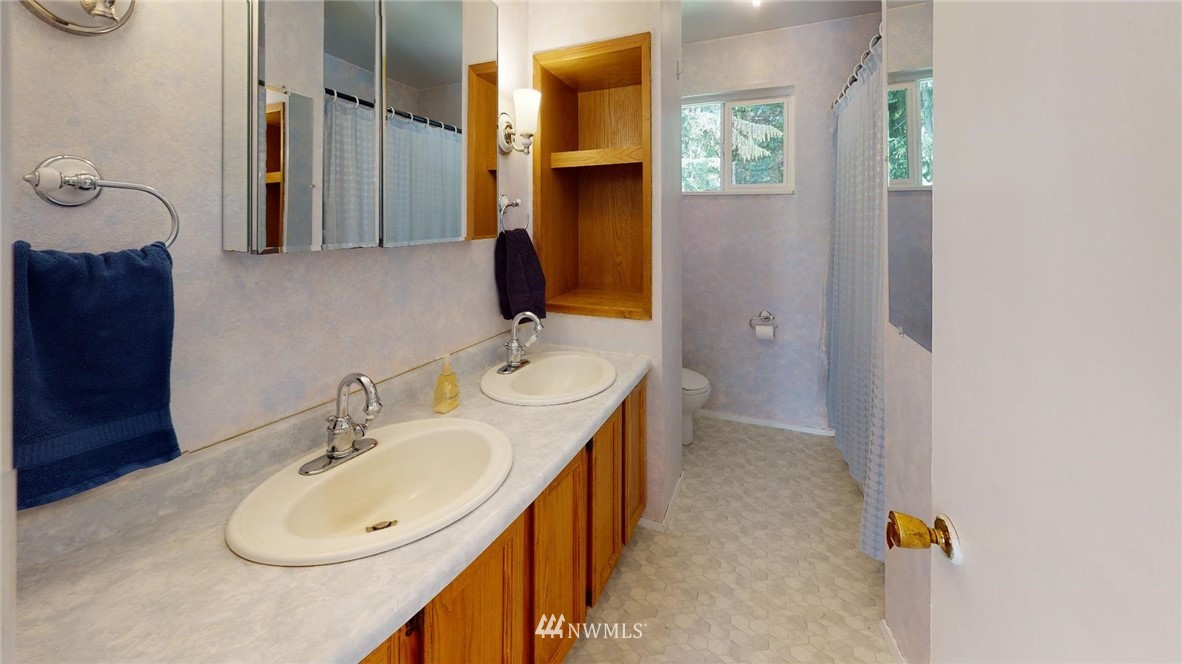 9646 Bergsted Road Sedro-Woolley, WA 98284 - Photo 13 of 25 Gallery Image 13