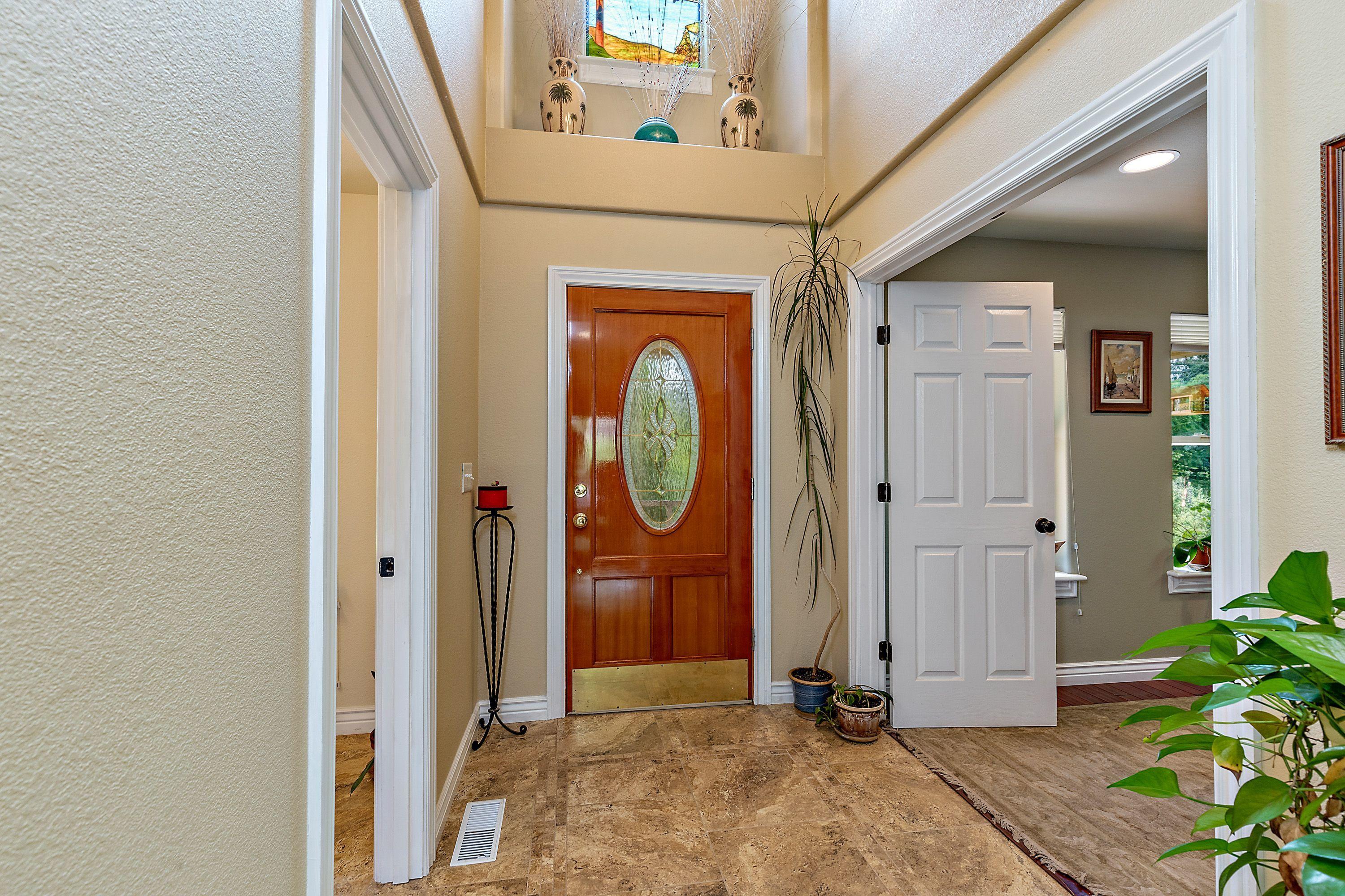 995 Ferry Road Grants Pass, OR 97526 - Photo 7 of 64 G5_oi_Kg