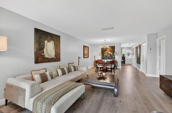 $2,500 | 21650 Juego Circle, Unit 24J, Boca Raton, FL 33433