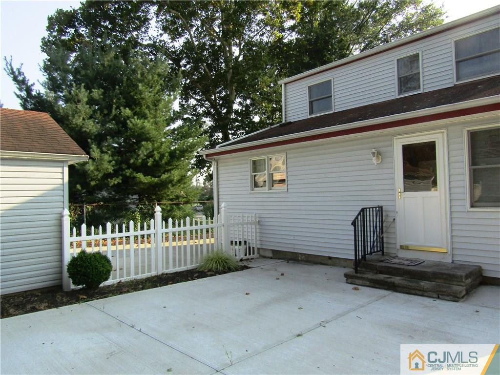 9 Meadow Road East Brunswick, NJ 08816 - Photo 20 of 24 Gallery Image 20