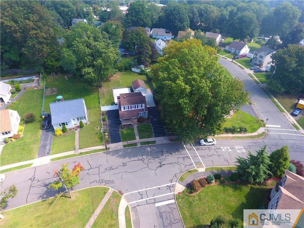 9 Meadow Road East Brunswick, NJ 08816 - Photo 23 of 24 Gallery Image 23