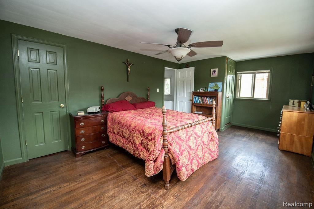 2505 Oliver Road Royal Oak, MI 48073 - Photo 10 of 23