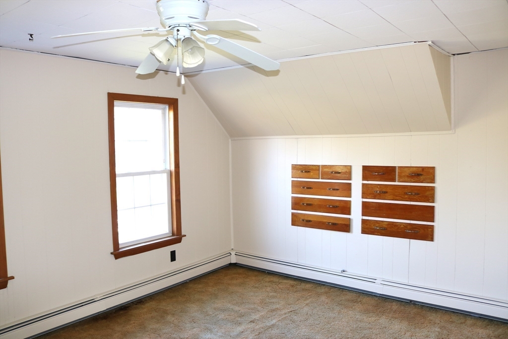 62 Allston Avenue Worcester, MA 01604 - Photo 11 of 18