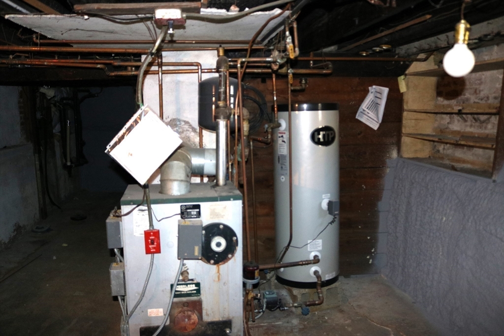 62 Allston Avenue Worcester, MA 01604 - Photo 17 of 18