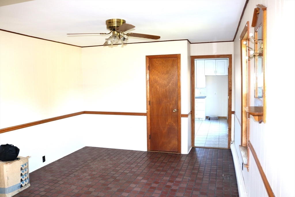 62 Allston Avenue Worcester, MA 01604 - Photo 8 of 18