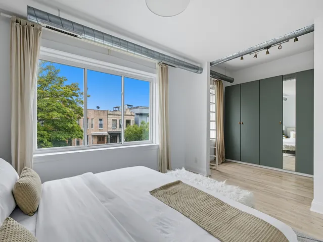 $650,000 | 3306 West Le Moyne Street, Chicago, IL 60651