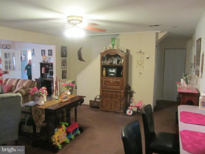 176 Idlewild Road Levittown, PA 19057 - Photo 5 of 21 Gallery Image 5