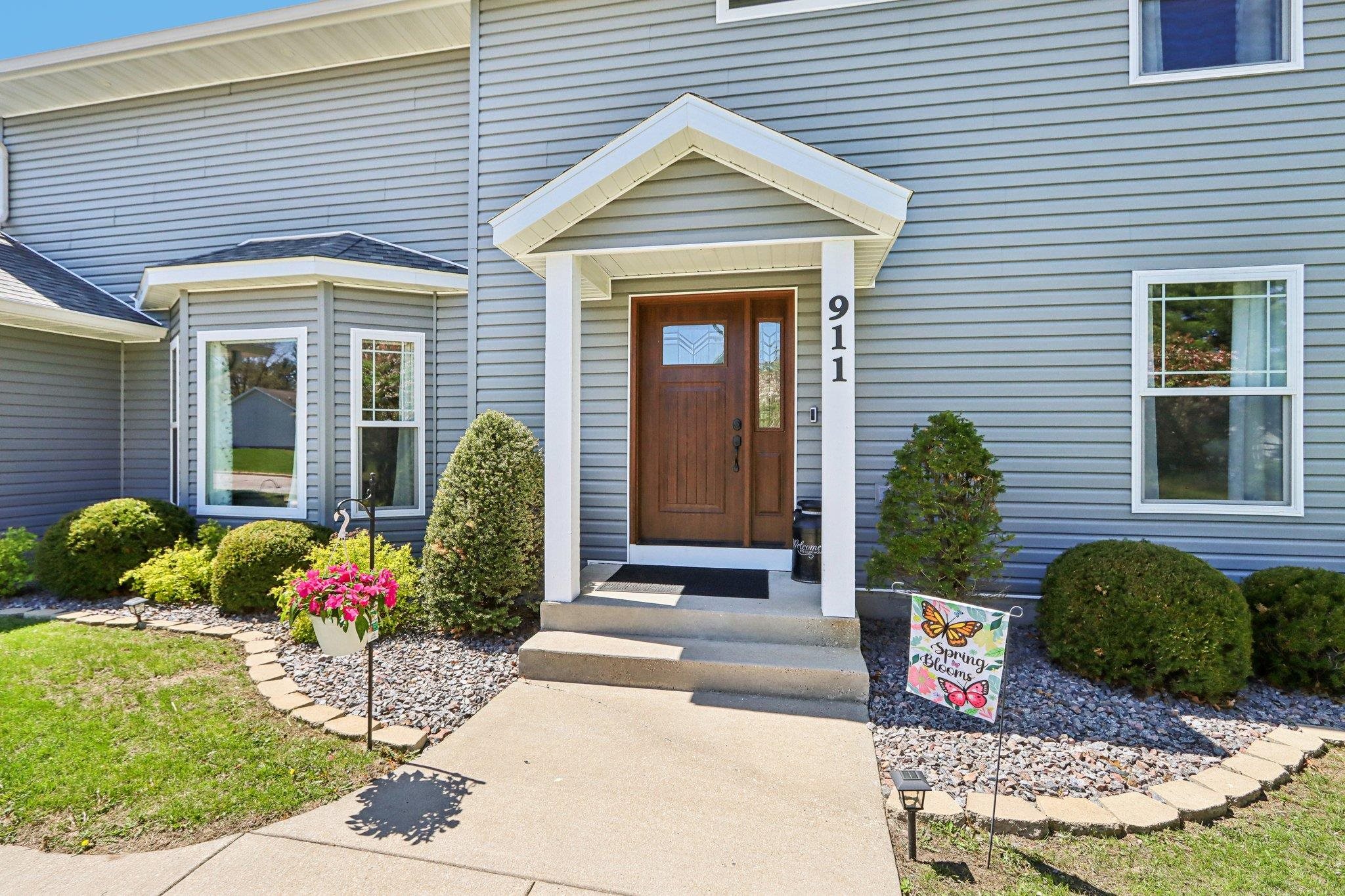 911 Fawn Court Wisconsin Dells, WI 53965 - Photo 6 of 90