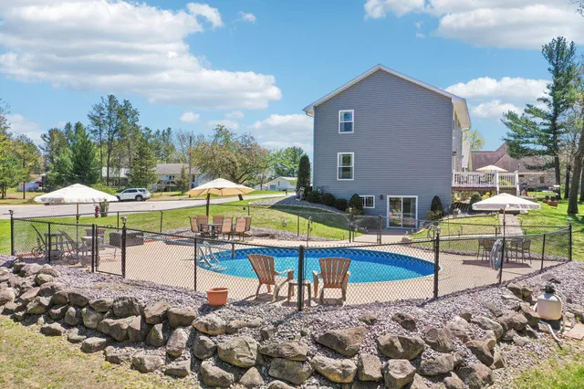 $799,500 | 911 Fawn Court, Wisconsin Dells, WI 53965