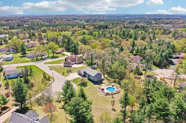 $799,500 | 911 Fawn Court, Wisconsin Dells, WI 53965