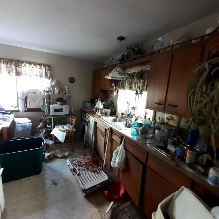 535 Hancock Street Tiverton, RI 02878 - Photo 16 of 16
