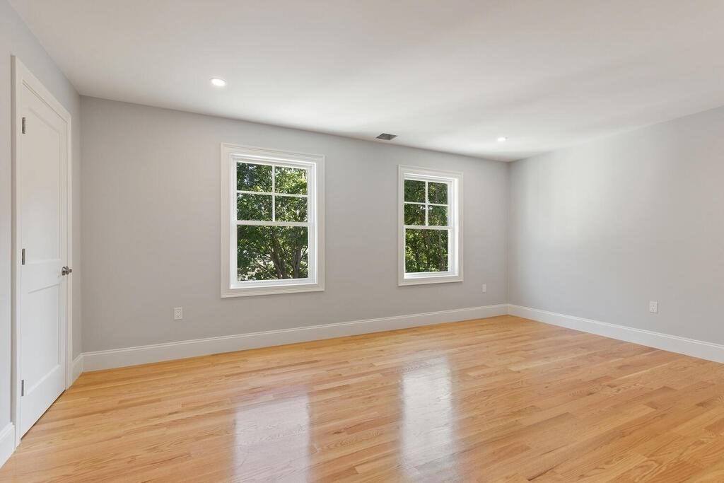 36 Samoset Road Woburn, MA 01801 - Photo 29 of 40
