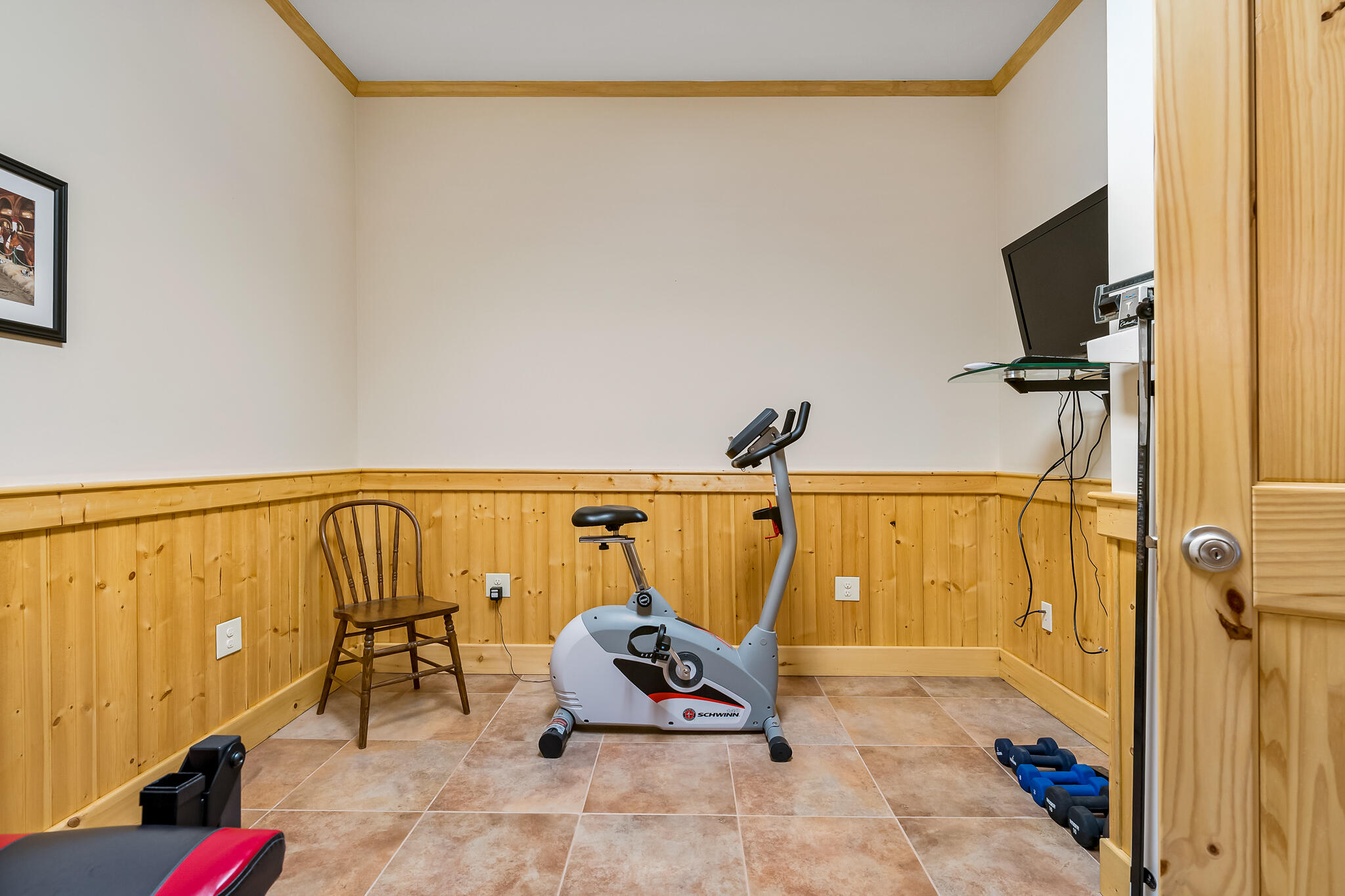 111 Springer Drive Butler, TN 37640 - Photo 27 of 71 WORK OUT ROOM