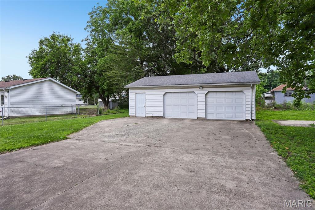 306 South 2nd Street Benld, IL 62009 - Photo 23 of 26