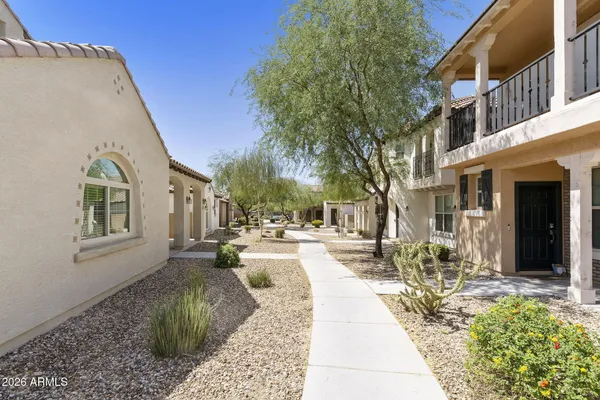 $2,850 | 2930 North Raven, Mesa, AZ 85207